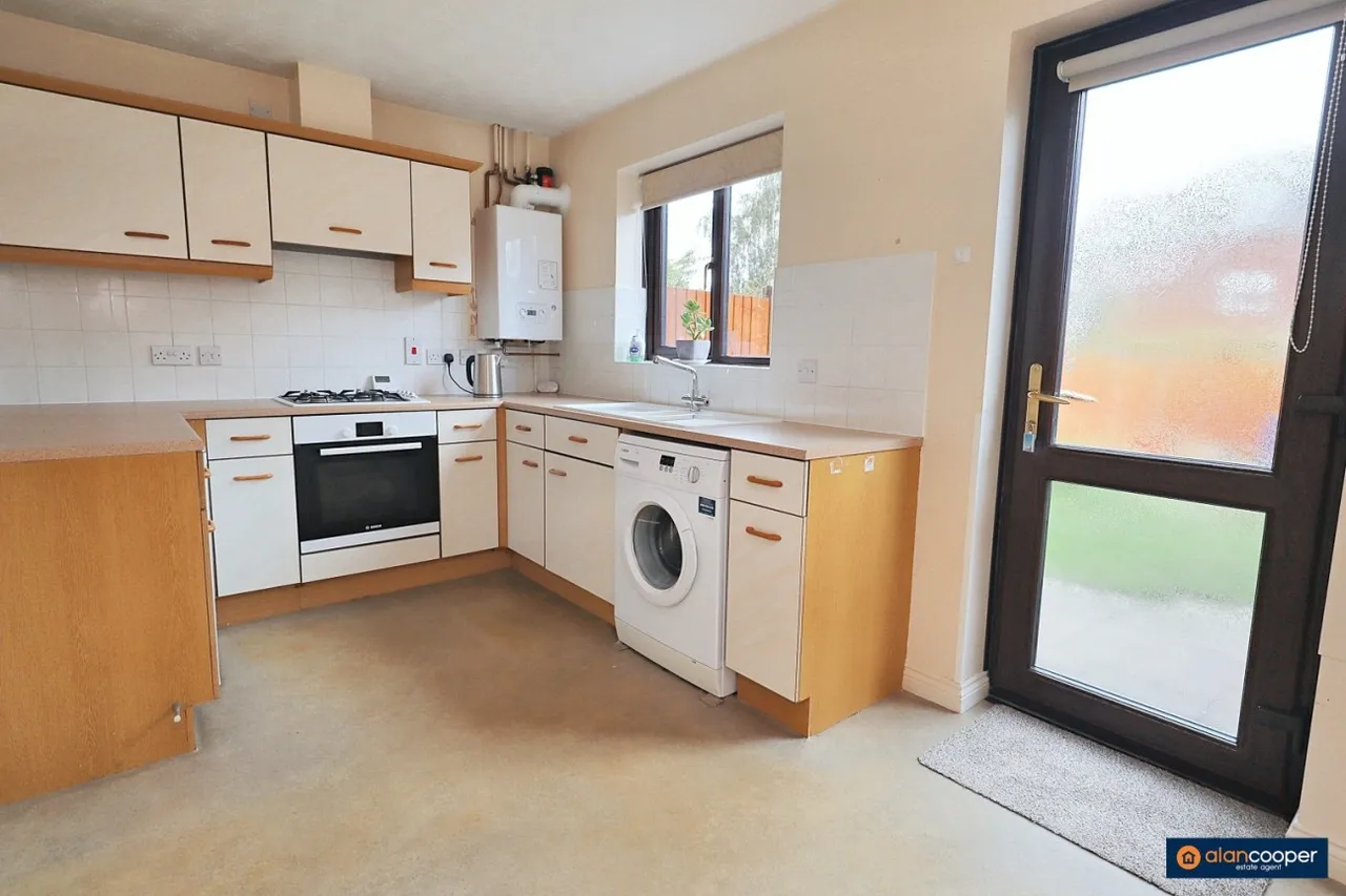 Kenilworth Drive, Nuneaton, CV11, photo 6