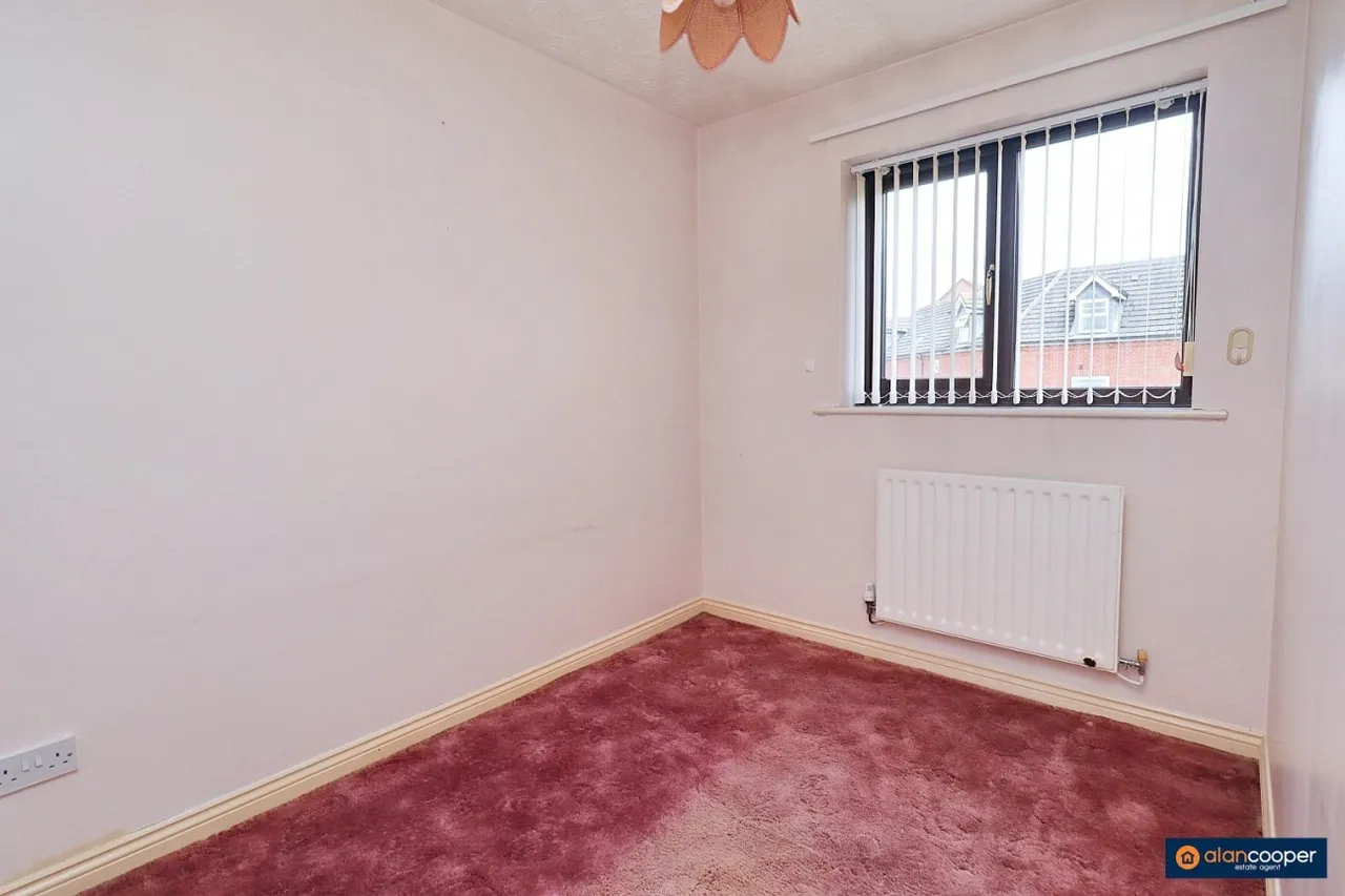Kenilworth Drive, Nuneaton, CV11, photo 13