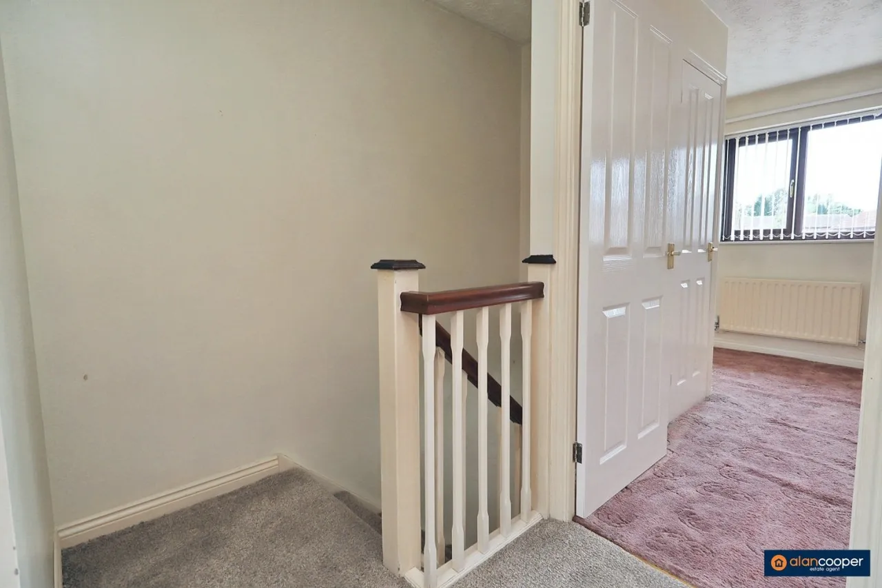 Kenilworth Drive, Nuneaton, CV11, photo 9