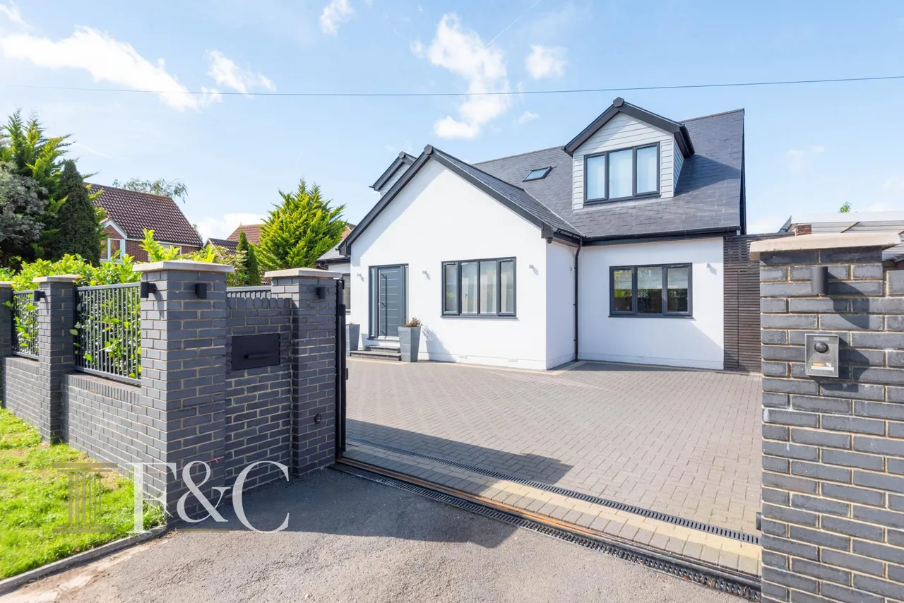 Hammondstreet Road, West Cheshunt, photo 40