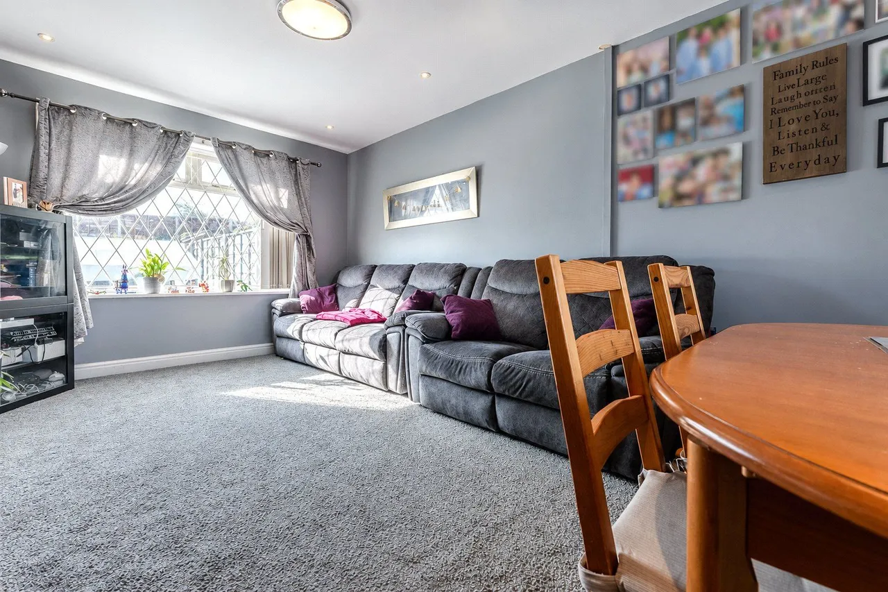 Amberton Road, Leeds, LS8, photo 2