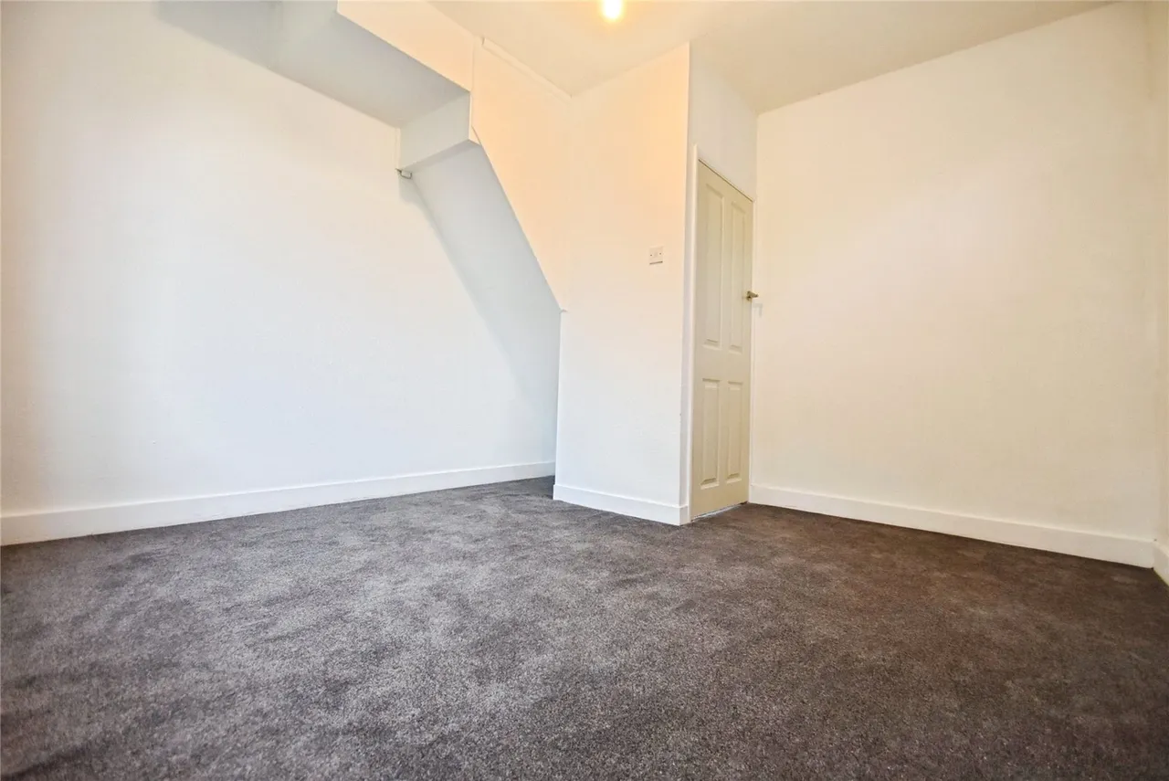 Lytton Road, Romford, Essex, RM2, photo 10