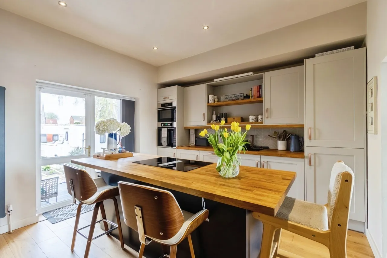 Upper Lane, Netherton, Wakefield, West Yorkshire, WF4, photo 2