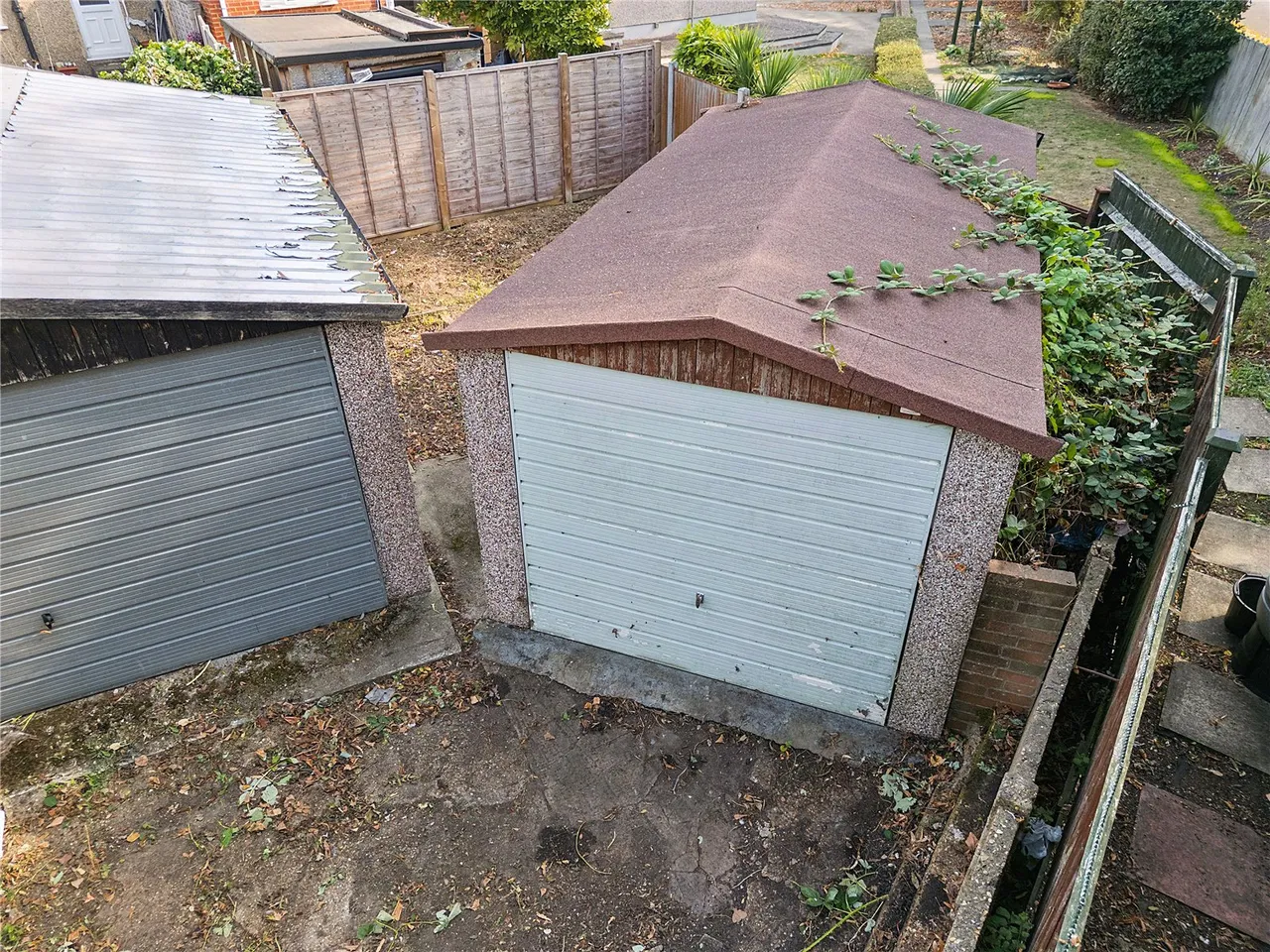 Barton Avenue, Romford, RM7, photo 9