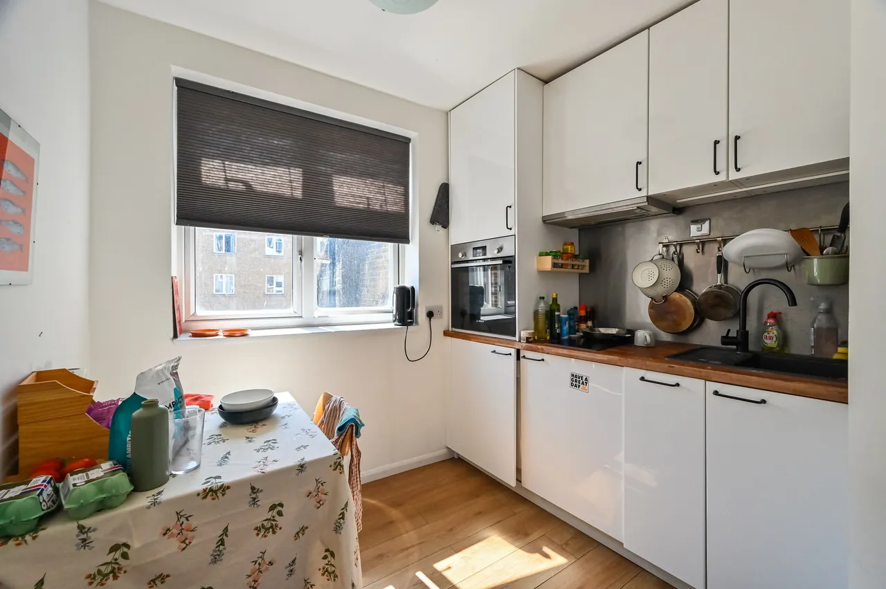 232b Bethnal Green Road, London, photo 3