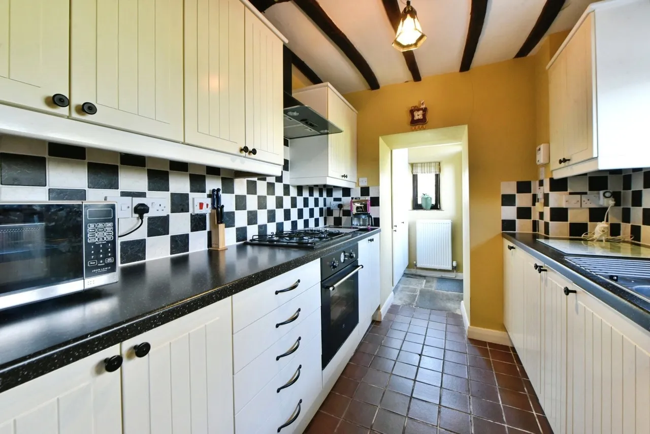 Heald Wood Road, Woodley, Stockport, Greater Manchester, SK6, photo 42