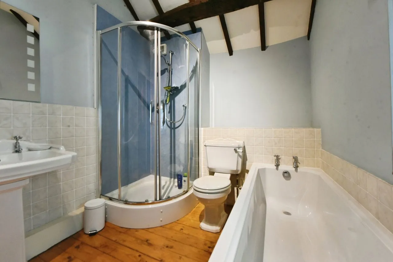 Heald Wood Road, Woodley, Stockport, Greater Manchester, SK6, photo 44