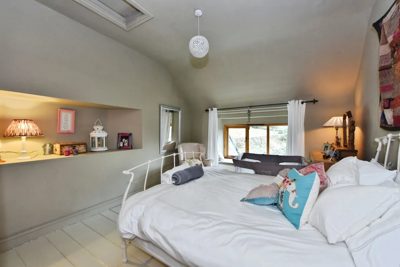 Heald Wood Road, Woodley, Stockport, Greater Manchester, SK6, photo 9