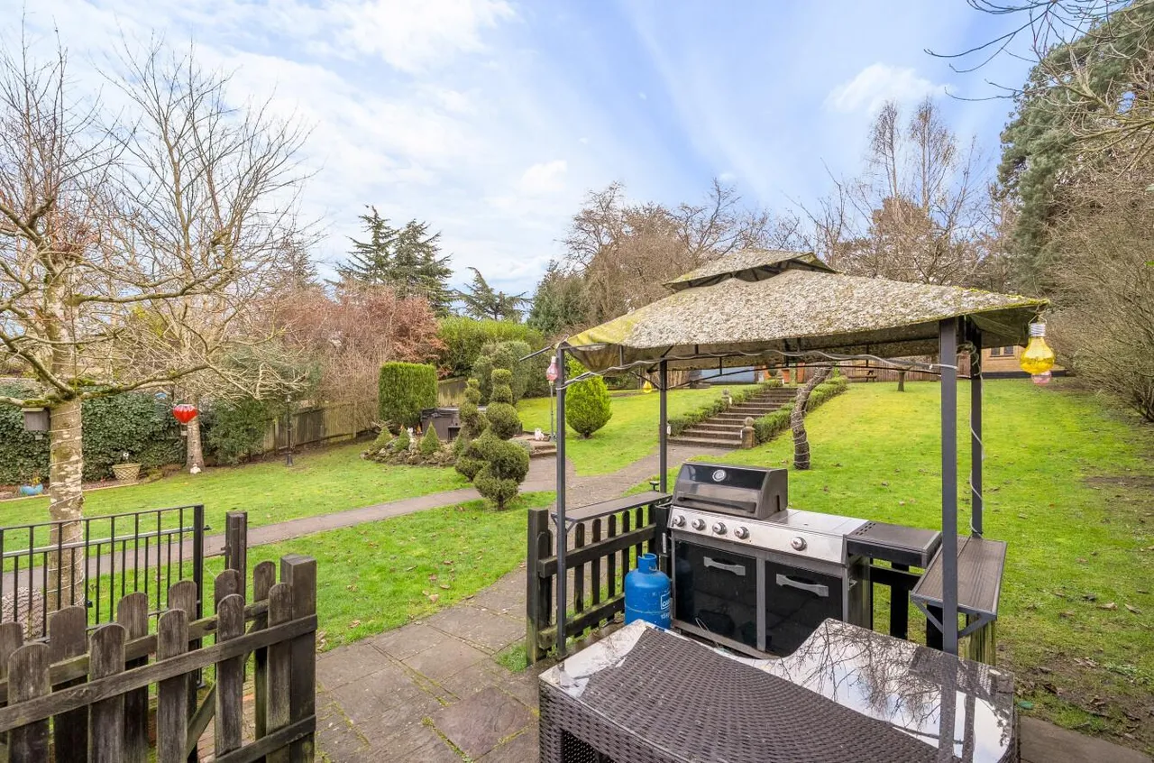 Exception Home & Detached Annex, Addington, photo 27