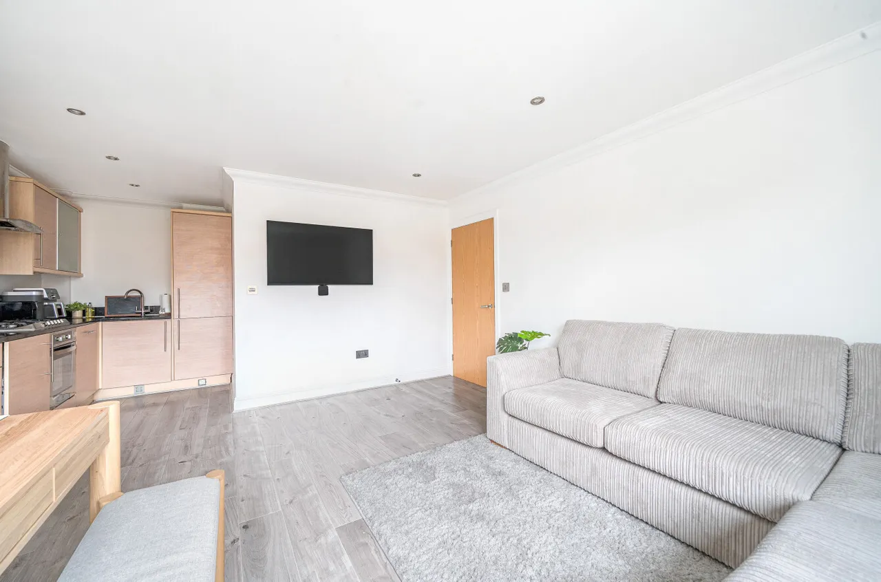 Roebuck Estate, Binfield, Bracknell, Berkshire, RG42 4ET, photo 18