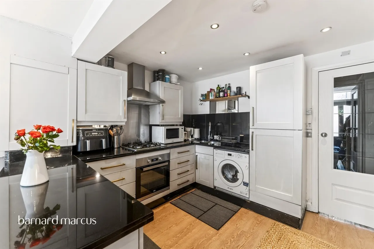 Eardley Road, London, photo 5