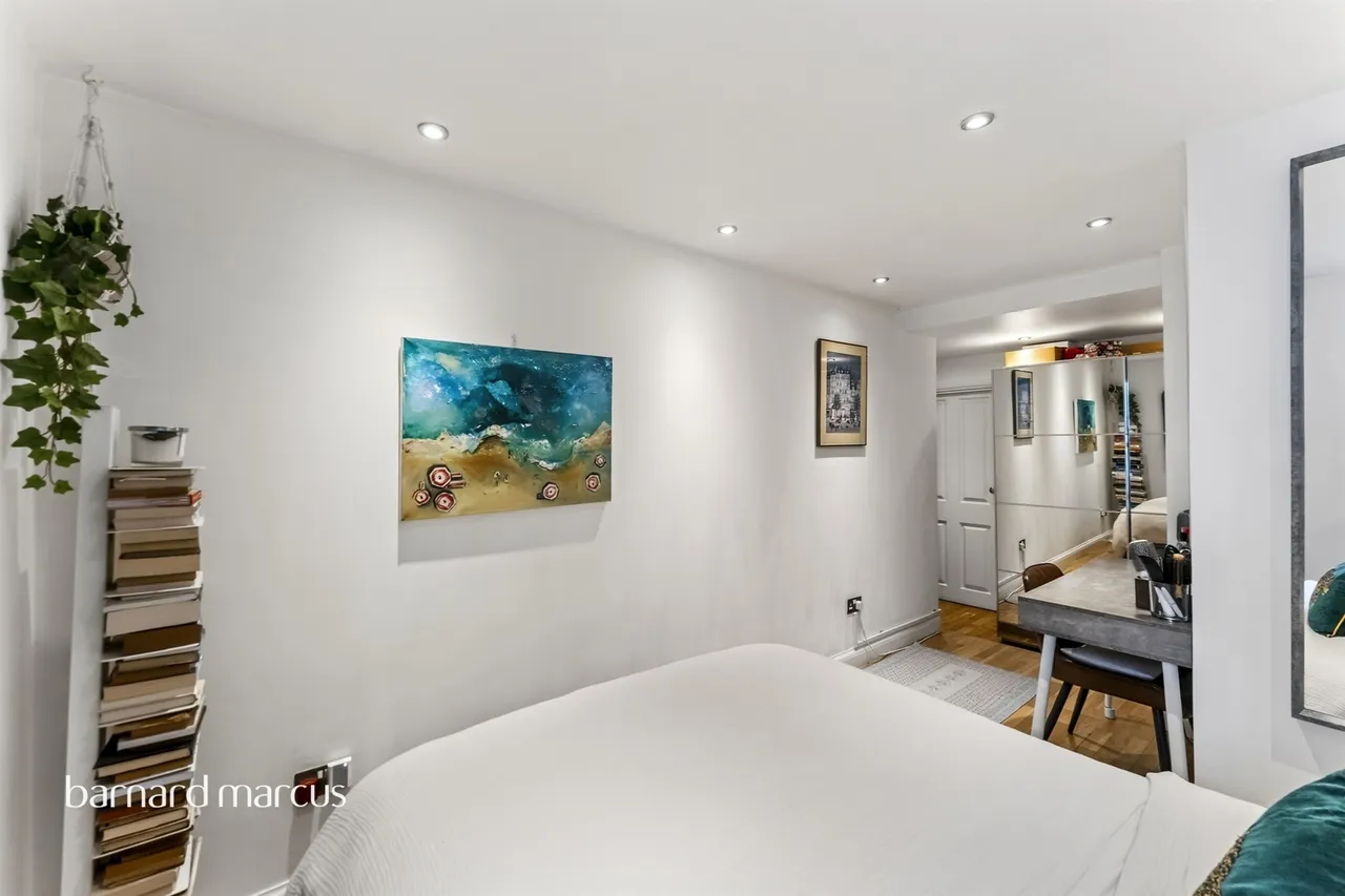 Eardley Road, London, photo 9