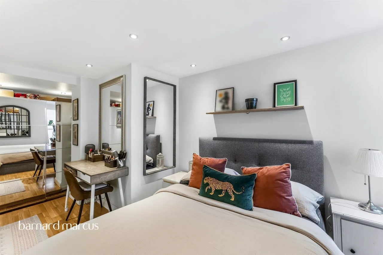 Eardley Road, London, photo 8