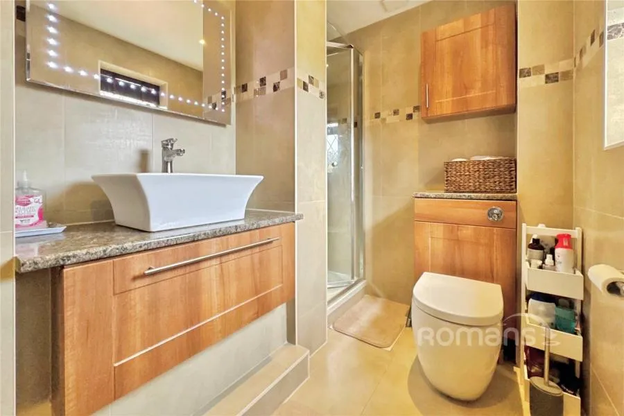 Raeburn Way, College Town, GU47, photo 20