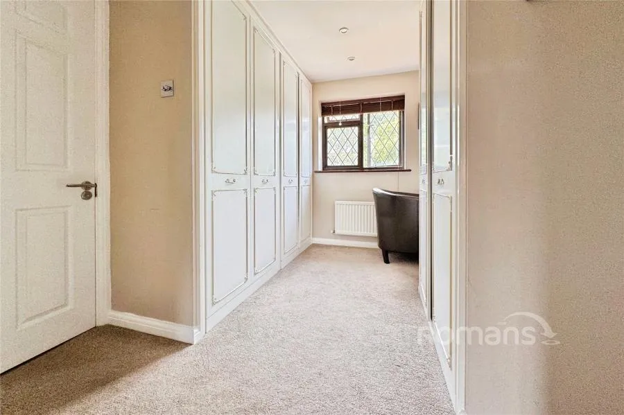 Raeburn Way, College Town, GU47, photo 18