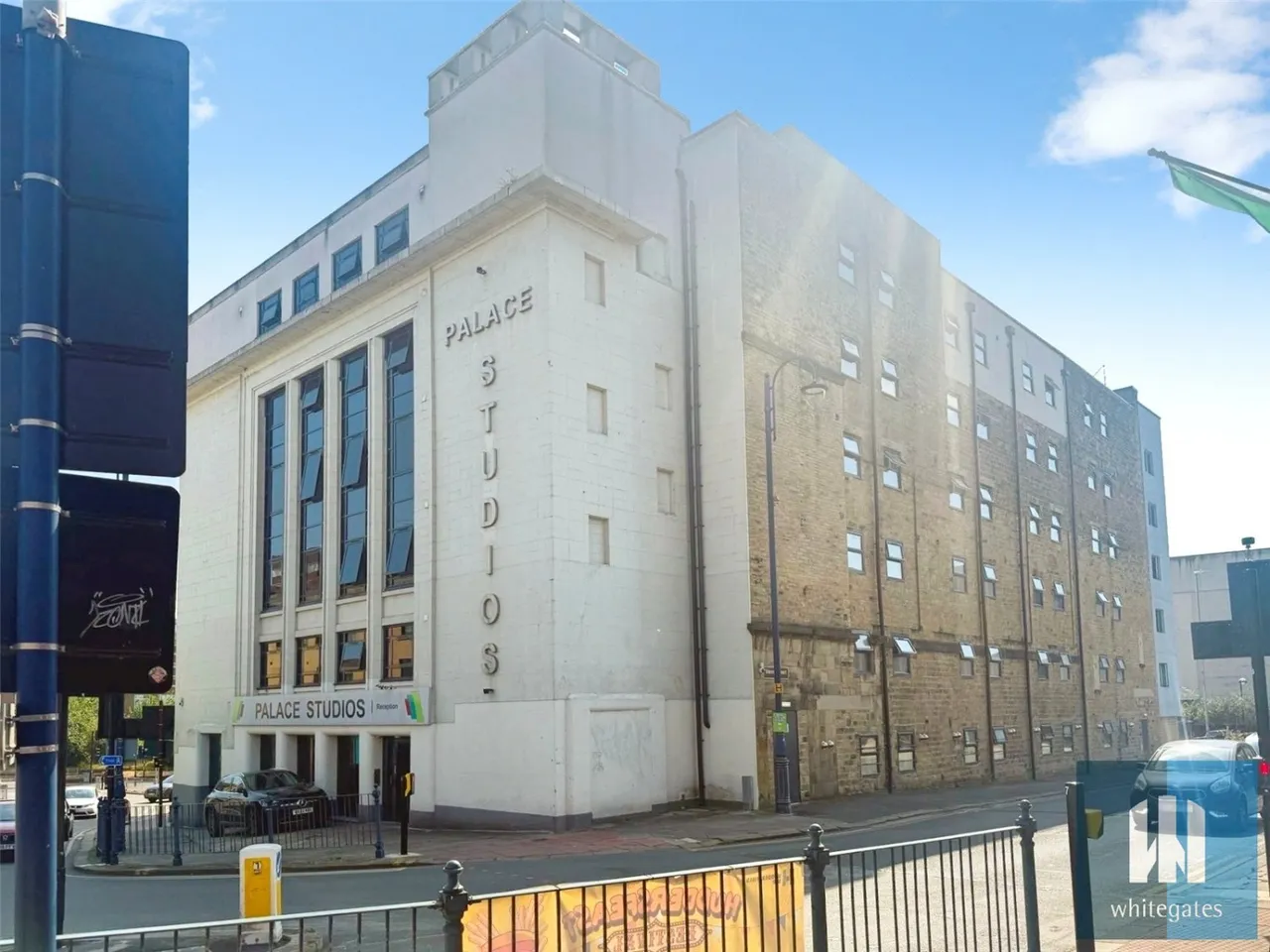 1 bed property to rent, Kirkgate, Huddersfield, HD1