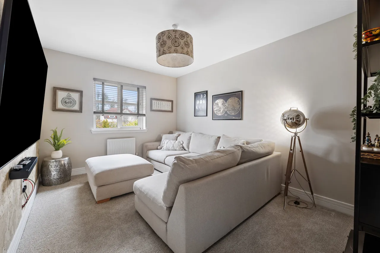 Frederick Boulevard, Thorntonhall, photo 15