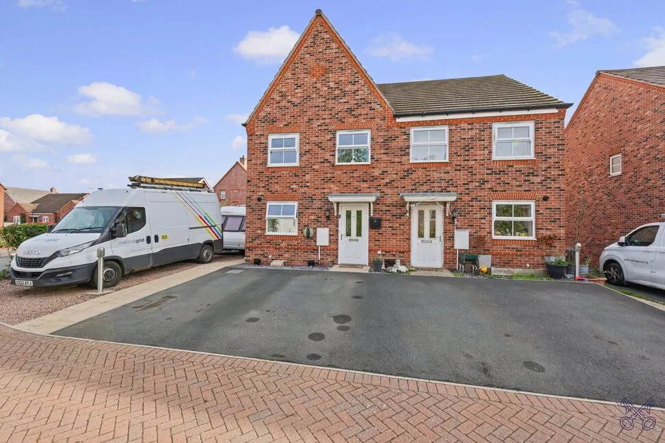 3 bed house for sale, Ross Crescent, Inkberrow, WR7