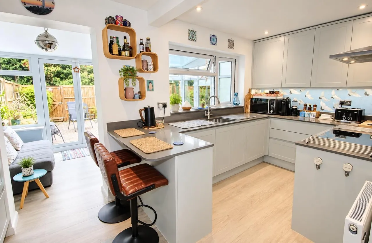 The Meadows, Wingfield, Leighton Buzzard, Bedfordshire LU7 9QN, photo 3