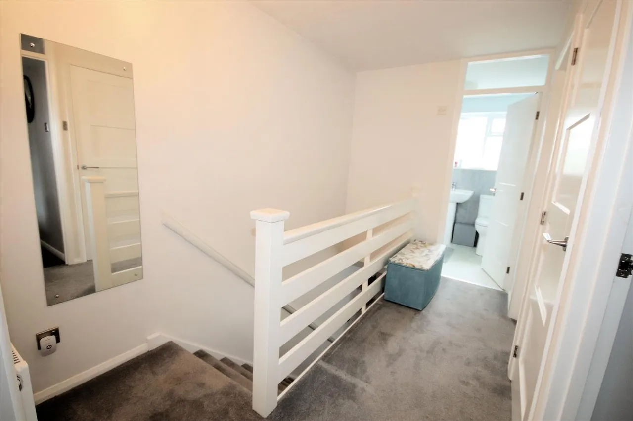 The Meadows, Wingfield, Leighton Buzzard, Bedfordshire LU7 9QN, photo 21