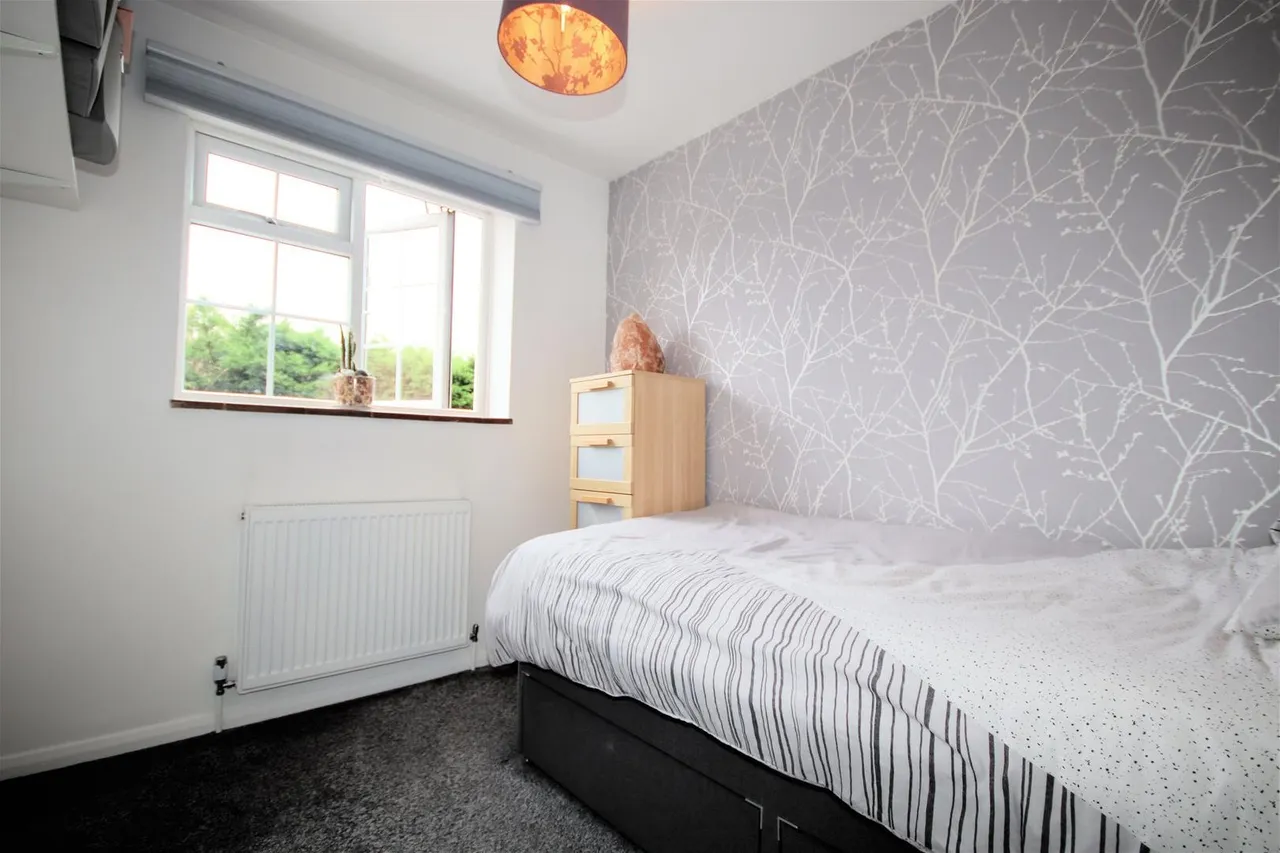 The Meadows, Wingfield, Leighton Buzzard, Bedfordshire LU7 9QN, photo 18