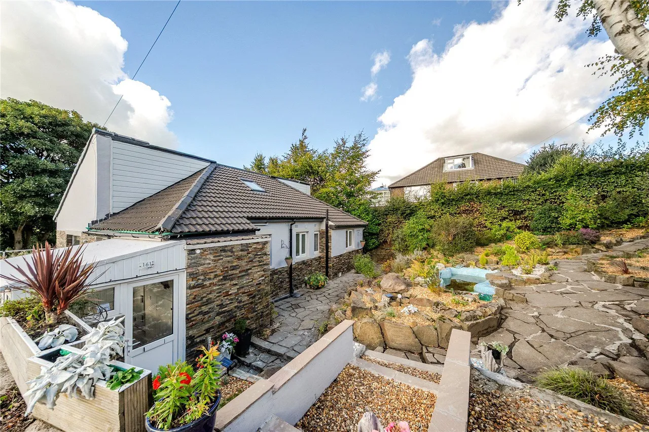 Causeway Side, Linthwaite, HD7, photo 24