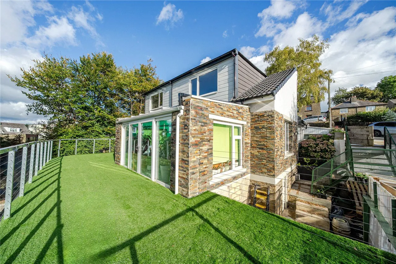 Causeway Side, Linthwaite, HD7, photo 15