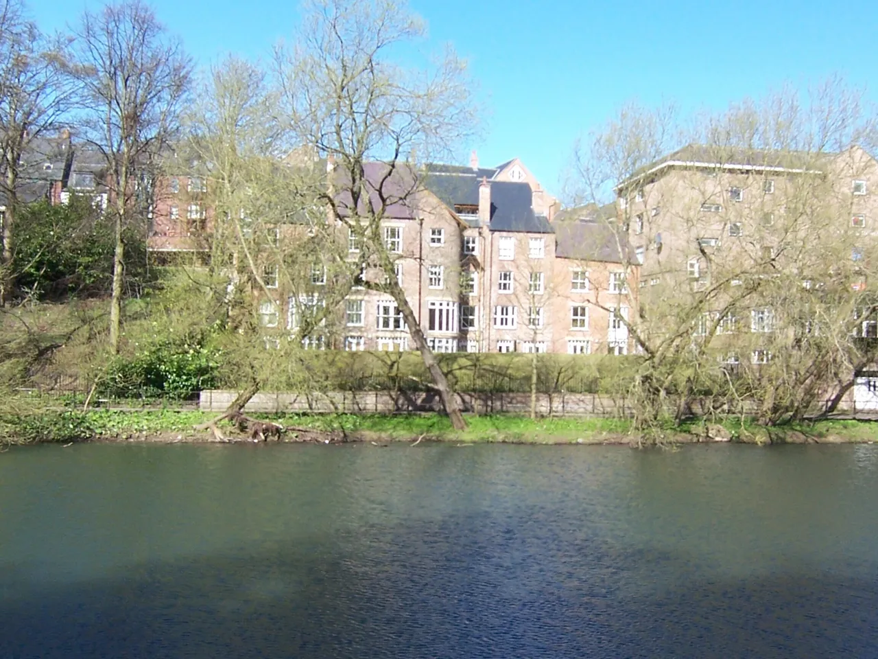 2 bed flat to rent, Sylvan House, Durham City, DH1