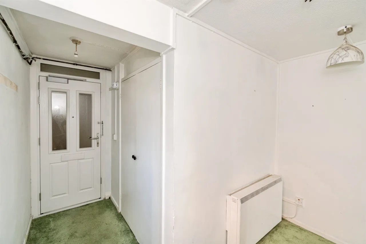 Winnall Manor Road, Winchester, photo 12
