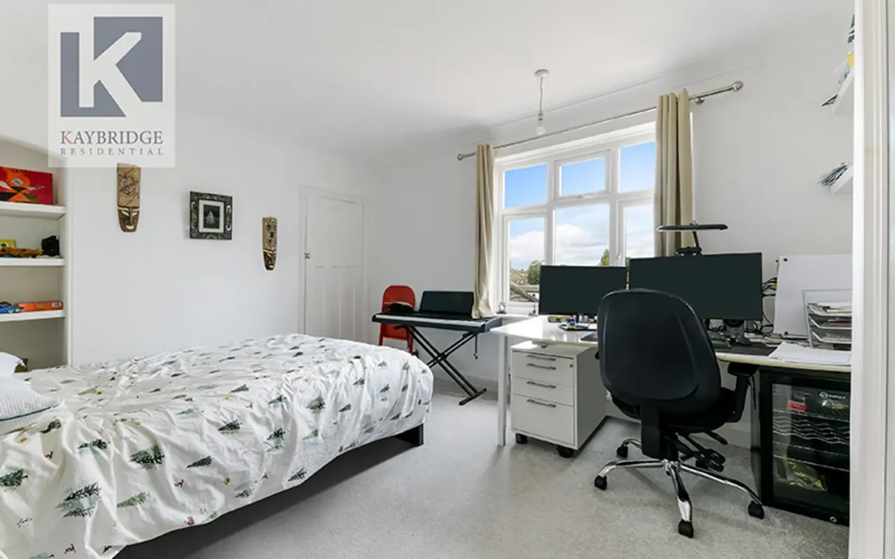 Tudor Avenue, Worcester Park, KT4, photo 14