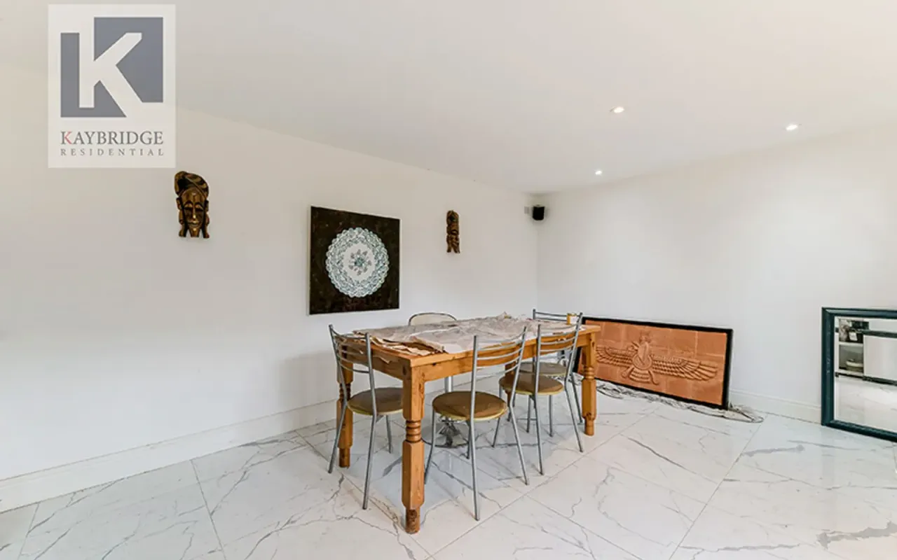 Tudor Avenue, Worcester Park, KT4, photo 18