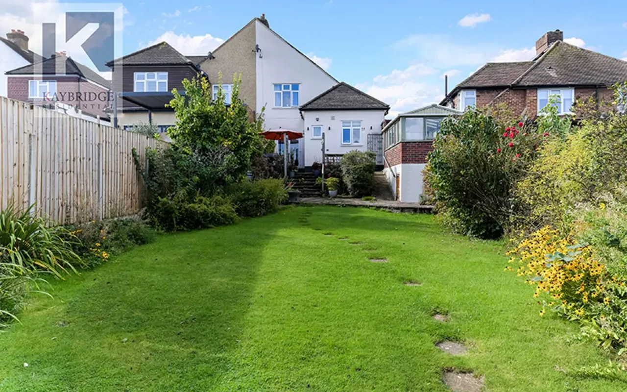 Tudor Avenue, Worcester Park, KT4, photo 20
