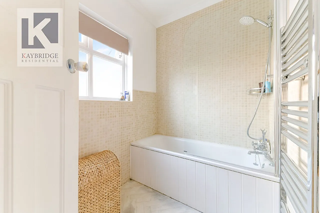 Tudor Avenue, Worcester Park, KT4, photo 7
