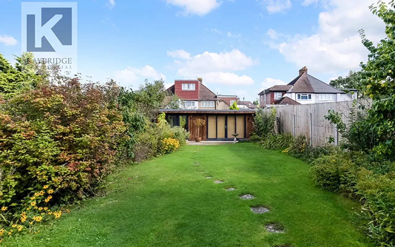 Tudor Avenue, Worcester Park, KT4, photo 21