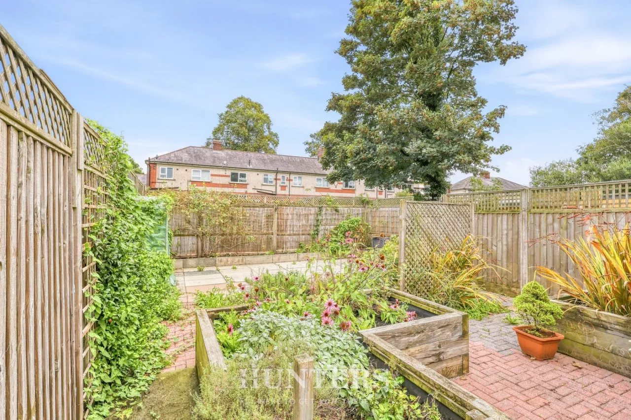 Dale Road, Middleton, M24, photo 18