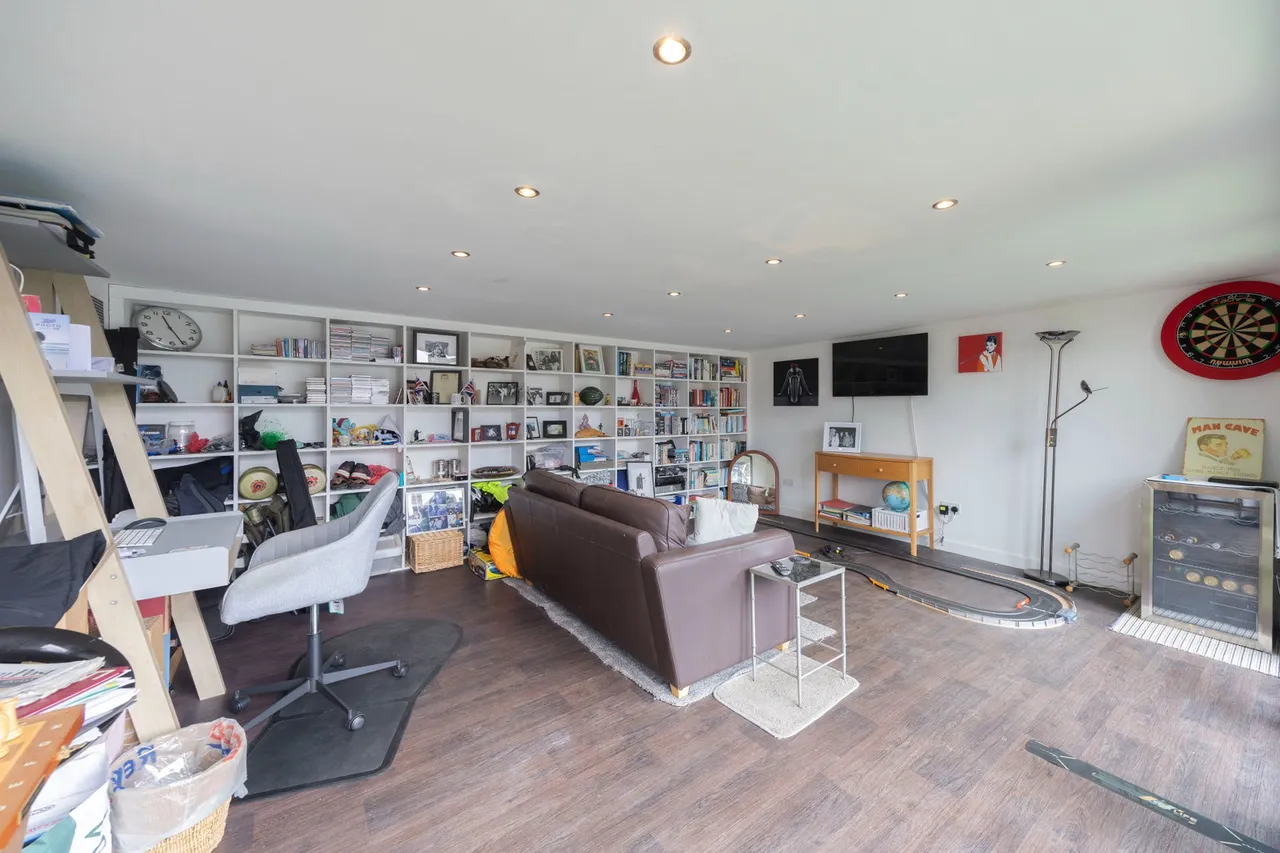 Welland Lodge Road, Cheltenham, photo 20