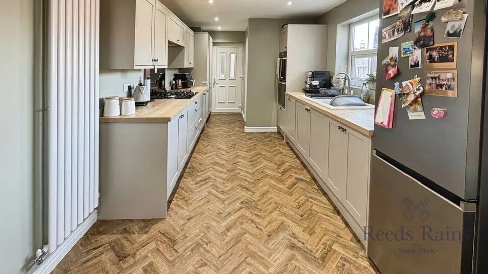 Meadow Drive, Chester Le Street, Durham, DH2, photo 3