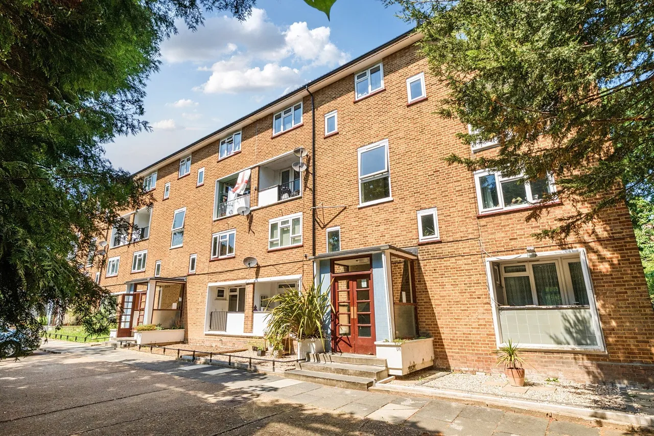 Lawrie Park Gardens, SE26, photo 15