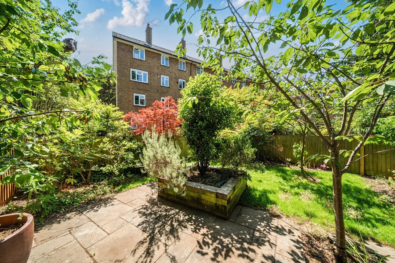 Lawrie Park Gardens, SE26, photo 11
