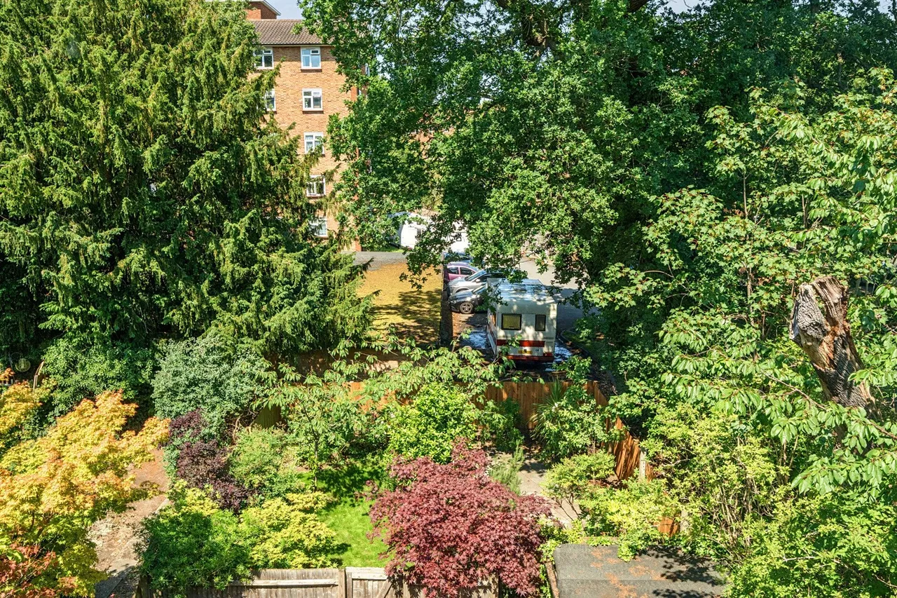 Lawrie Park Gardens, SE26, photo 12