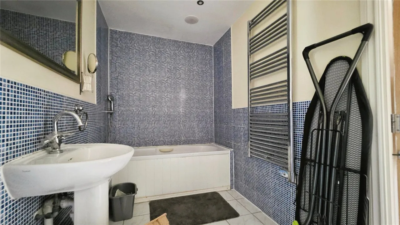 Albany Gardens, Colchester, Essex, CO2, photo 9