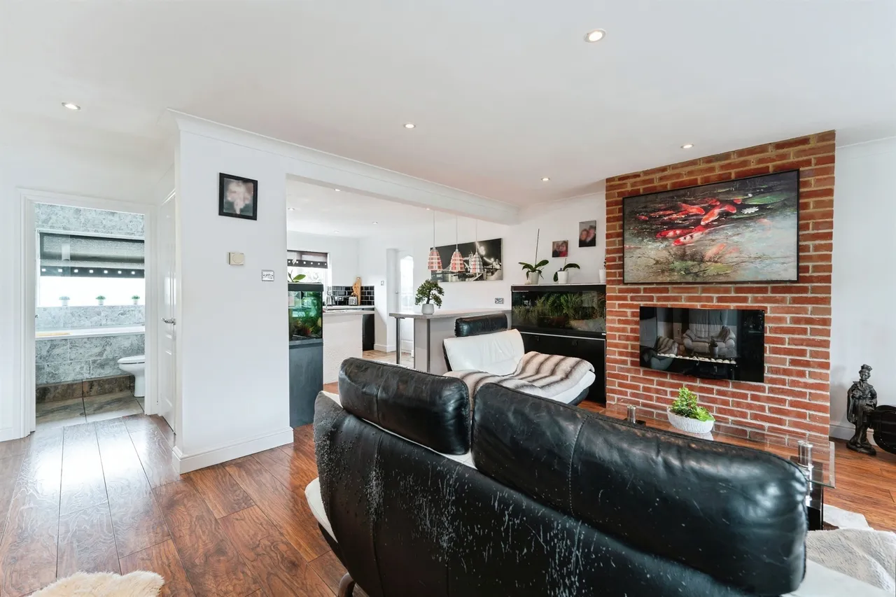 Plovers Way, Hockwold, IP26, photo 7