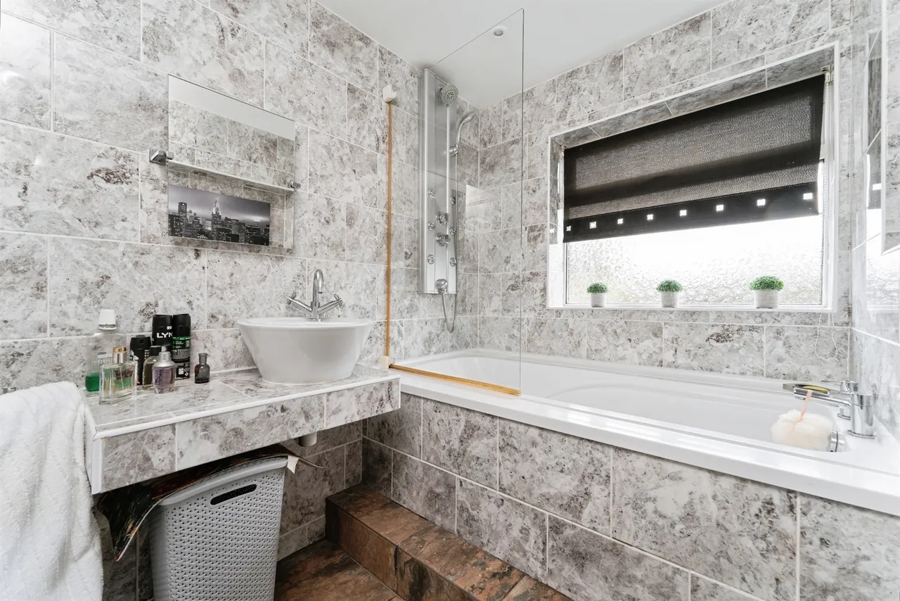 Plovers Way, Hockwold, IP26, photo 15