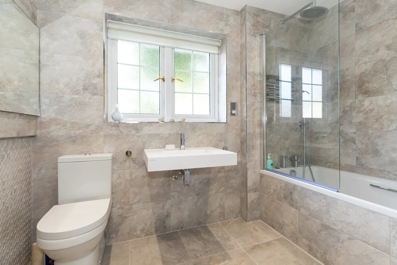 Smallshaw Close, Ashton-In-Makerfield, WN4, photo 6
