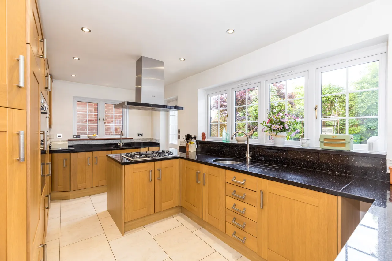 Smallshaw Close, Ashton-In-Makerfield, WN4, photo 3