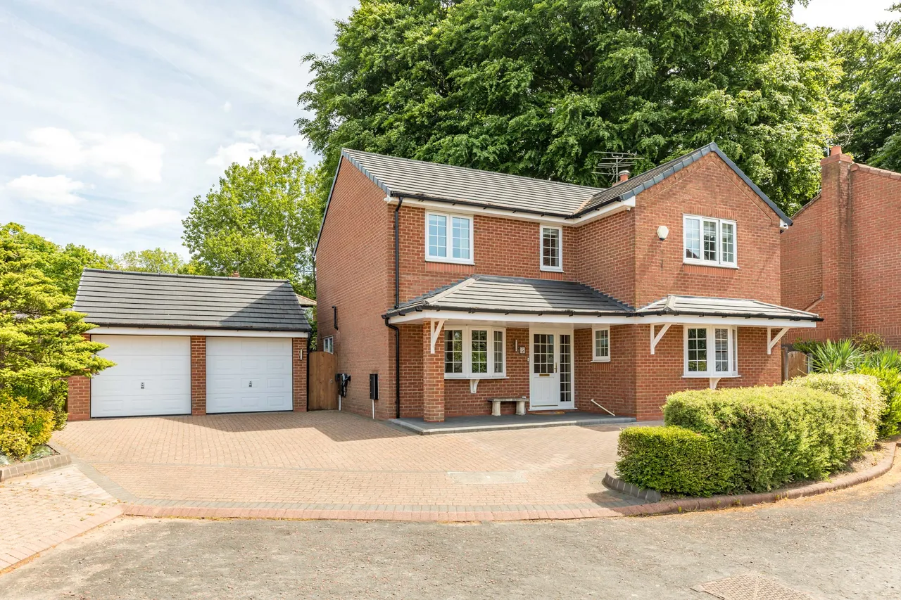 Smallshaw Close, Ashton-In-Makerfield, WN4, photo 8