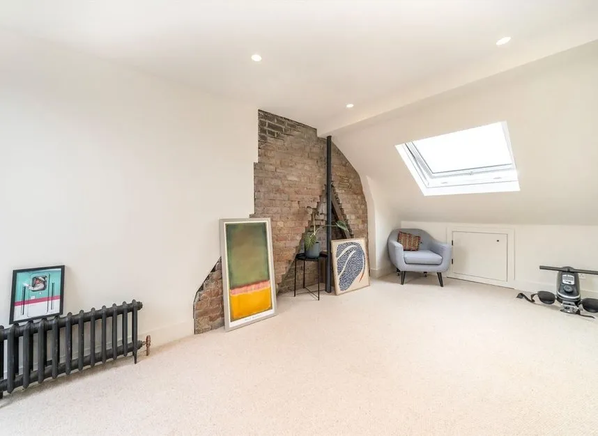 Durrington Road, Clapton, E5, photo 11