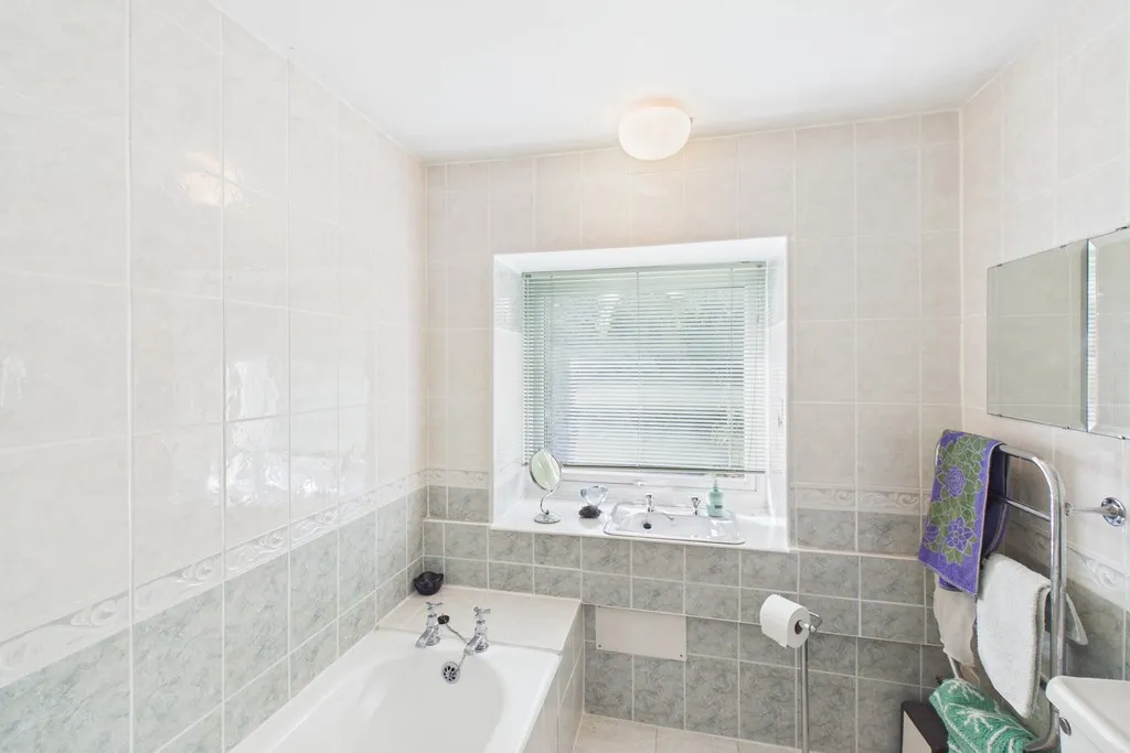 Old Hall Road, Troutbeck Bridge, LA23, photo 9