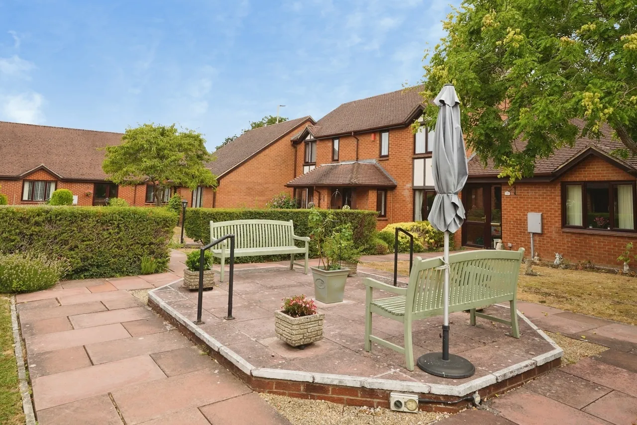 Glebe Farm Court, Up Hatherley, GL51, photo 13