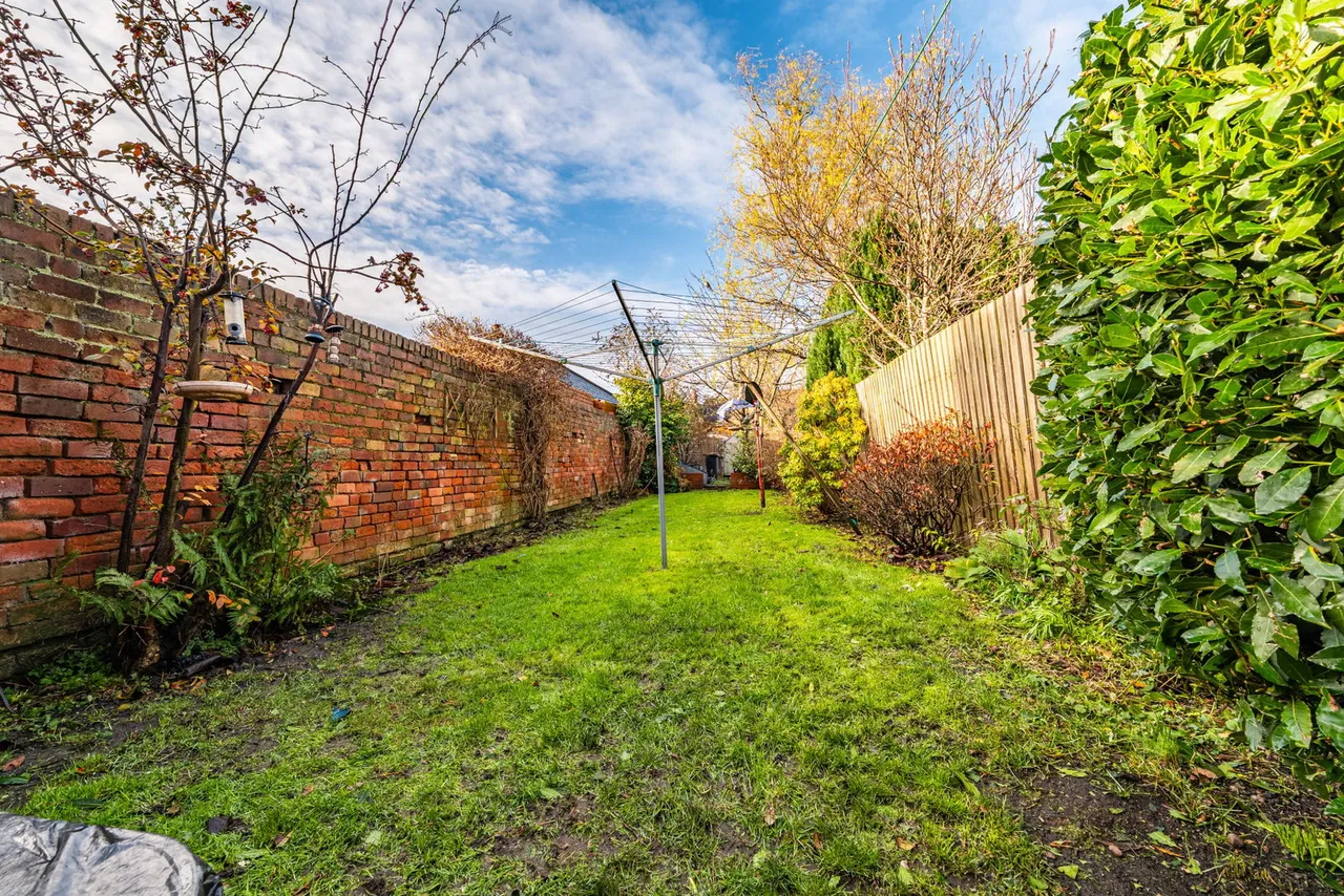Central Road, Hugglescote, Coalville, LE67 2FH, photo 11